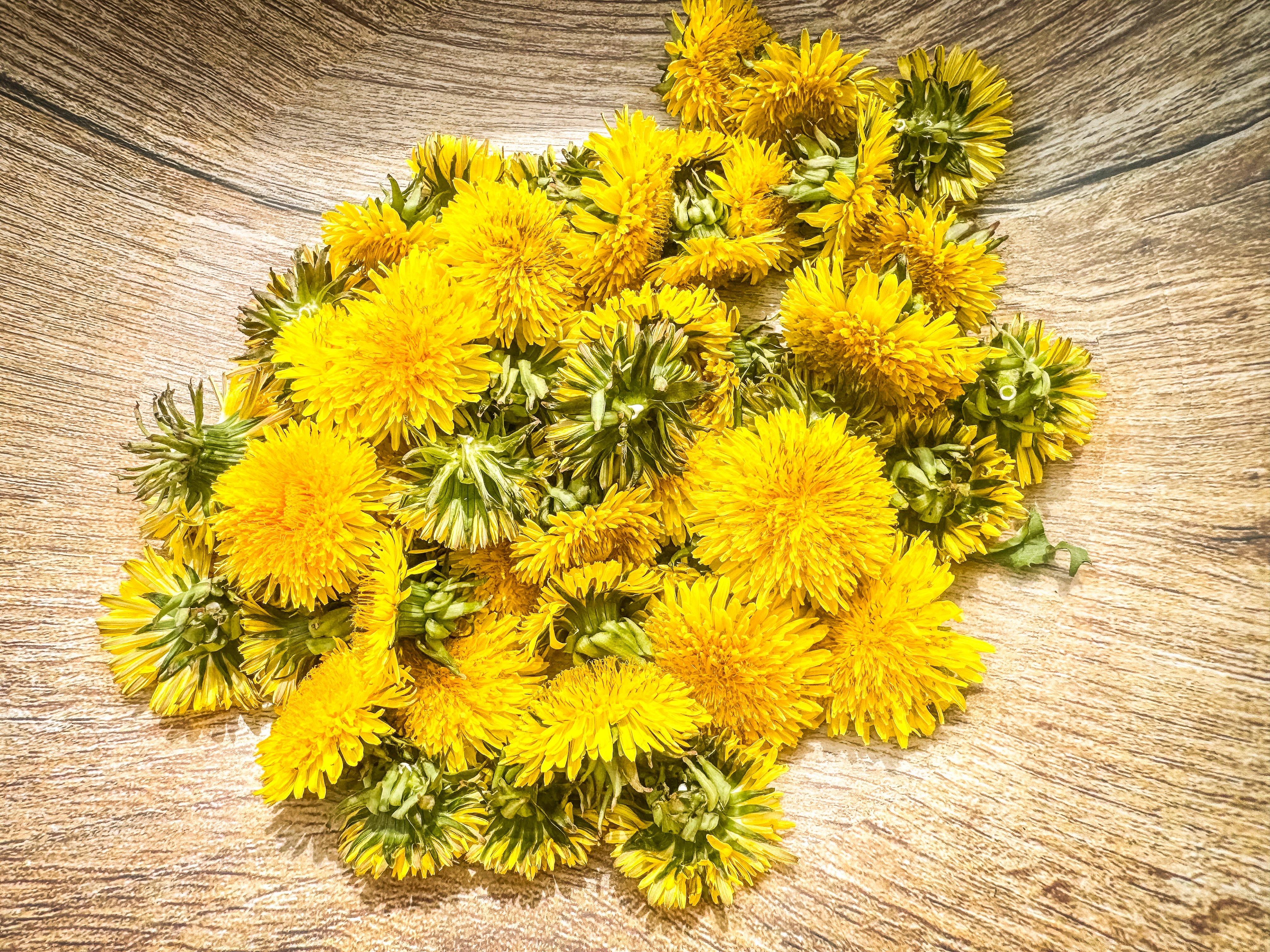 Image: fried_dandelions_1