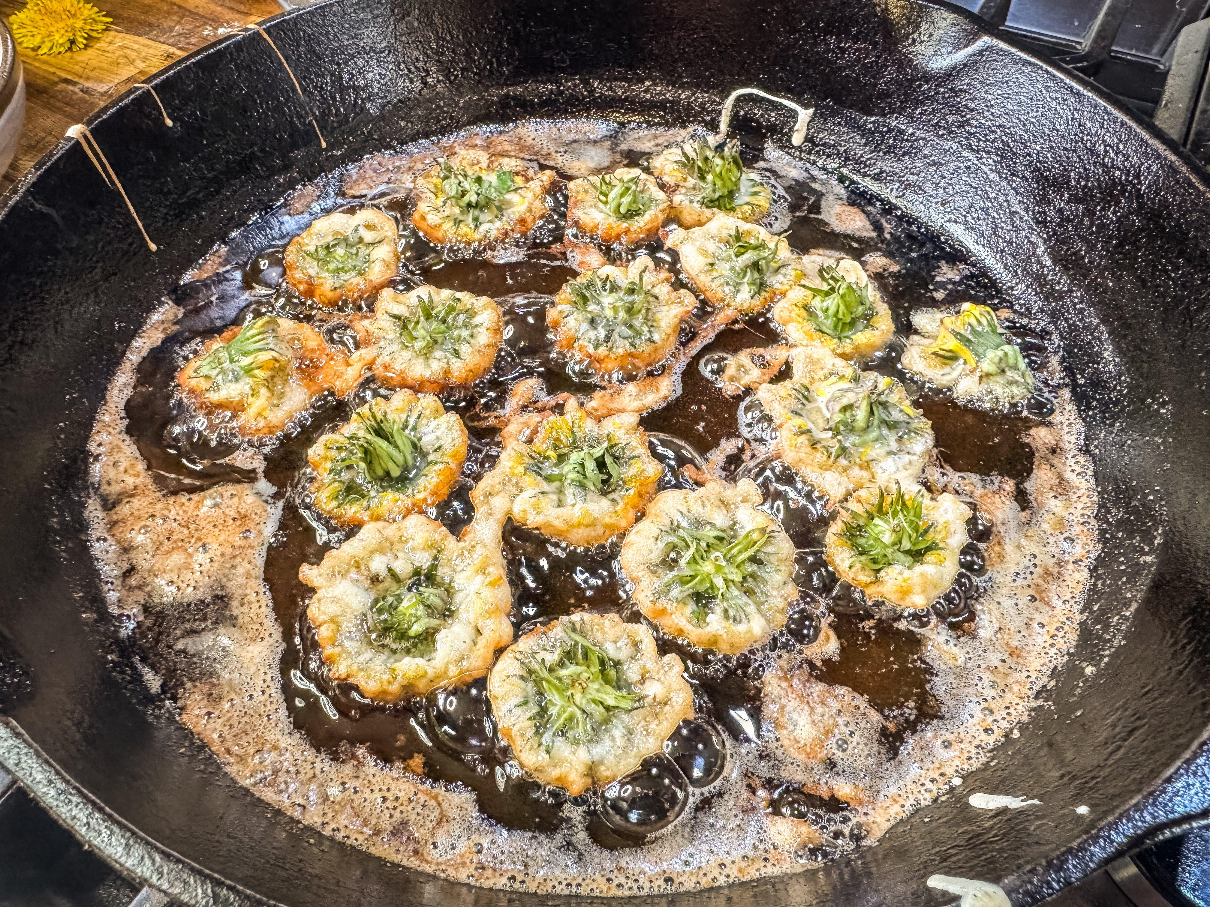 Image: fried_dandelions_5