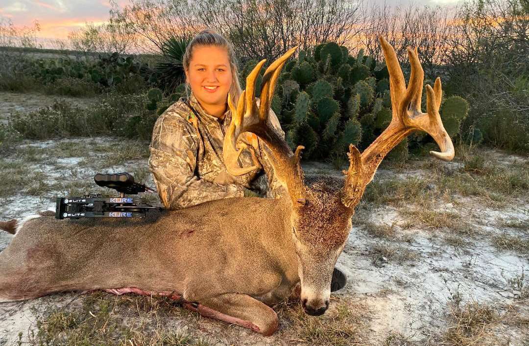 Georgia-Kate McFerrin tagged this awesome Lone Star buck with her Elite Kure. Image by The Legends of the Fall