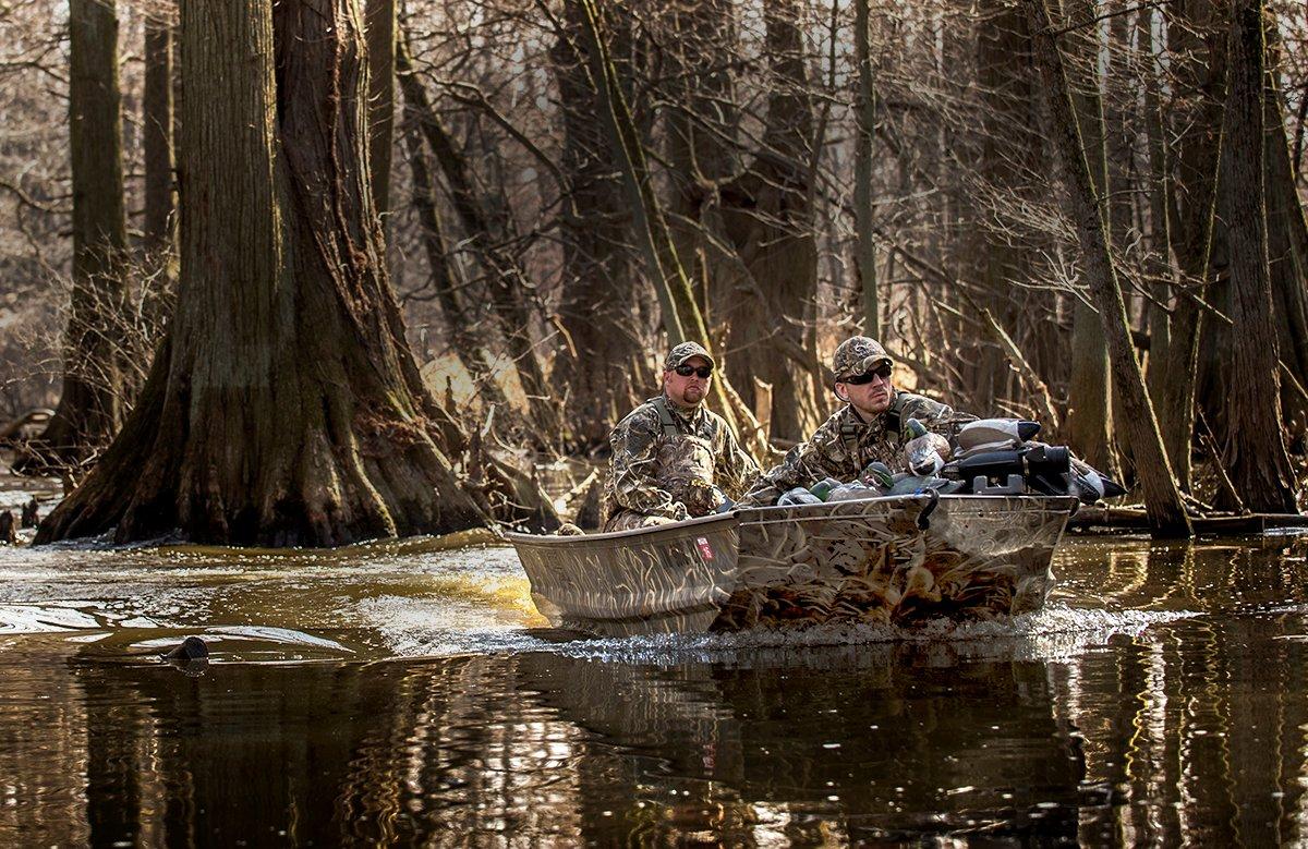 duck hunting boats with mud motor