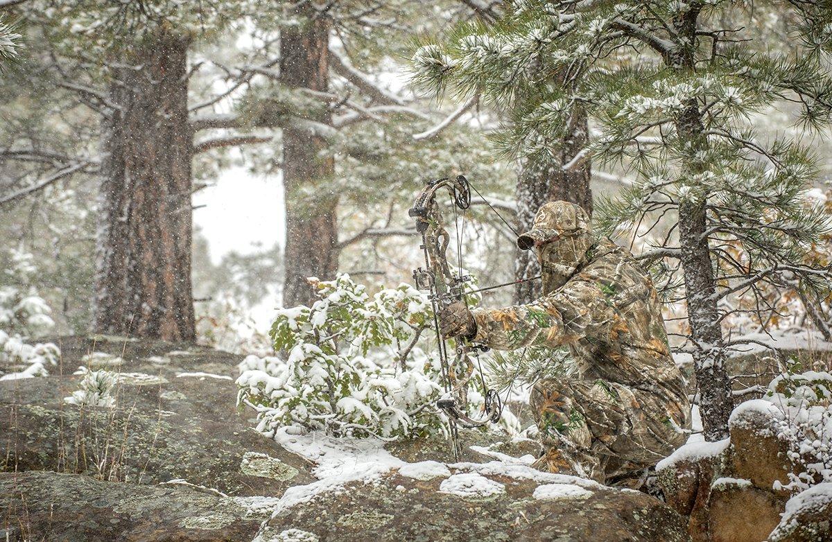 Getting to full draw on a calm, cold, late-season day isn't easy. Move slow, and draw when the deer's vision is obscured. Image by Bill Konway
