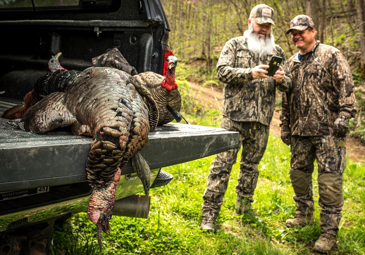 TURKEY HUNTING - Harrison's Outfitter Service - Maryland Hunting