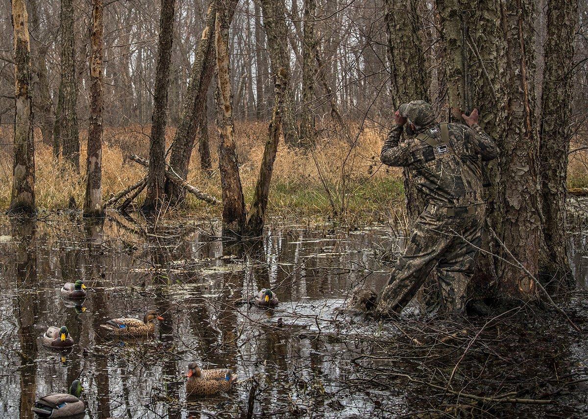 Scenes from flooded green timber might be the most iconic Mississippi Flyway waterfowling images. Photo by Bill Konway
