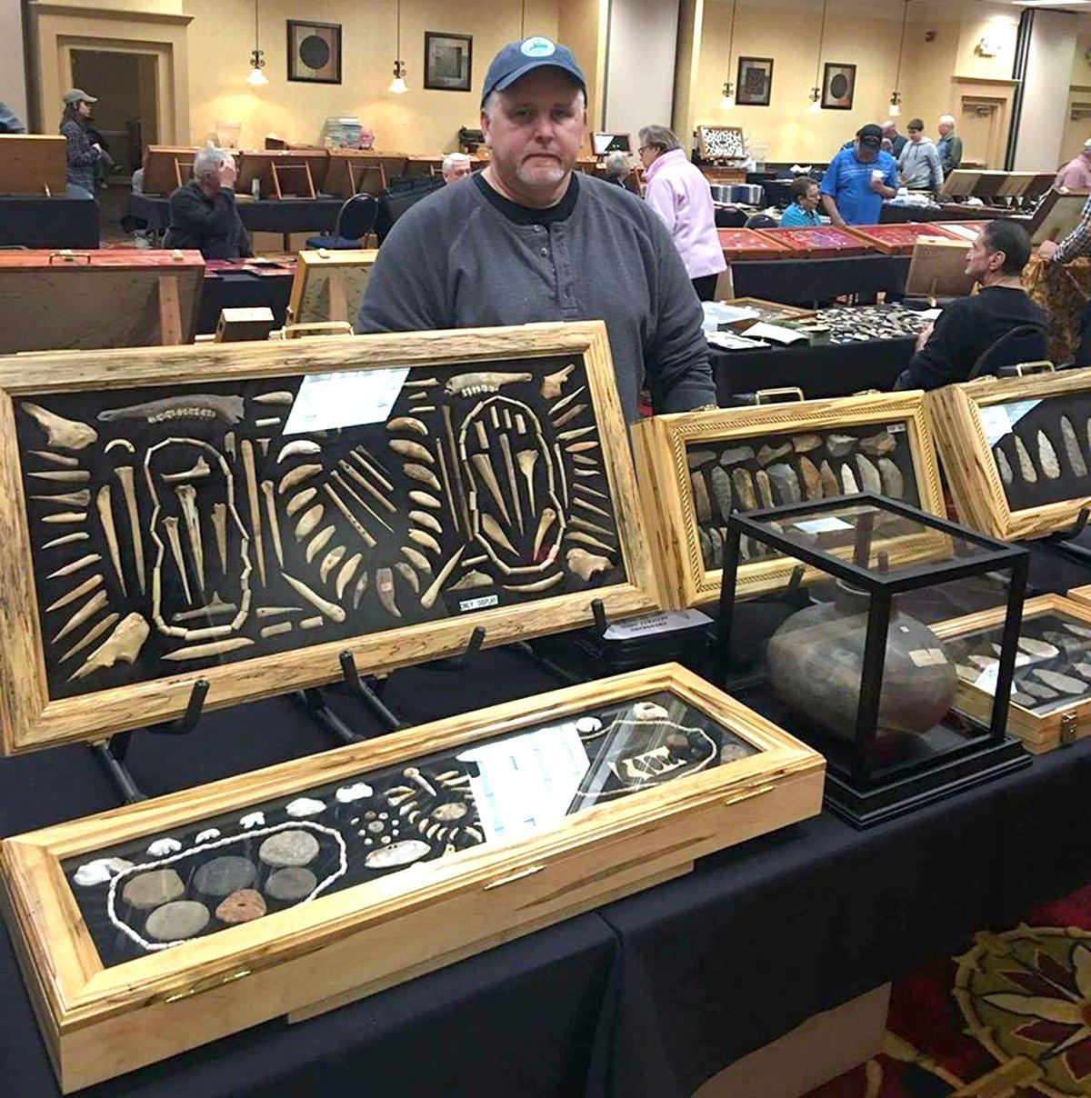 Artifacts are often bought and sold at large shows, where you can get your points appraised. Photo courtesy of Les Hatton