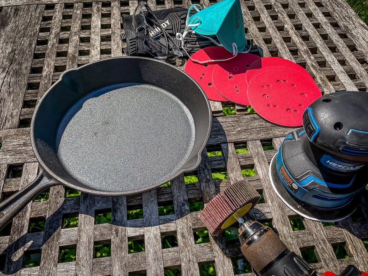 Sanding and Polishing - Cast Iron Skillet Cookware : 16 Steps