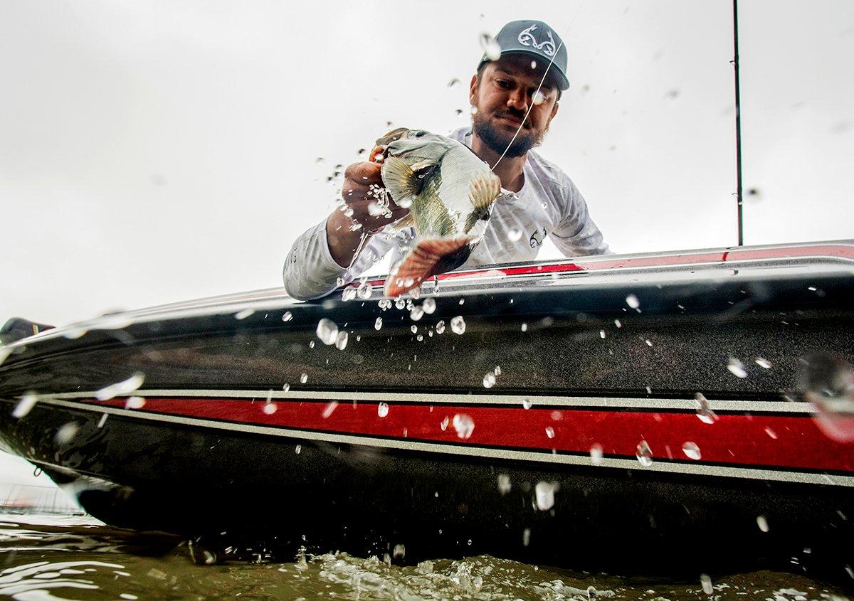 Maintaining reels gives you more time to fish and less time fixing gear. Image by Realtree Media