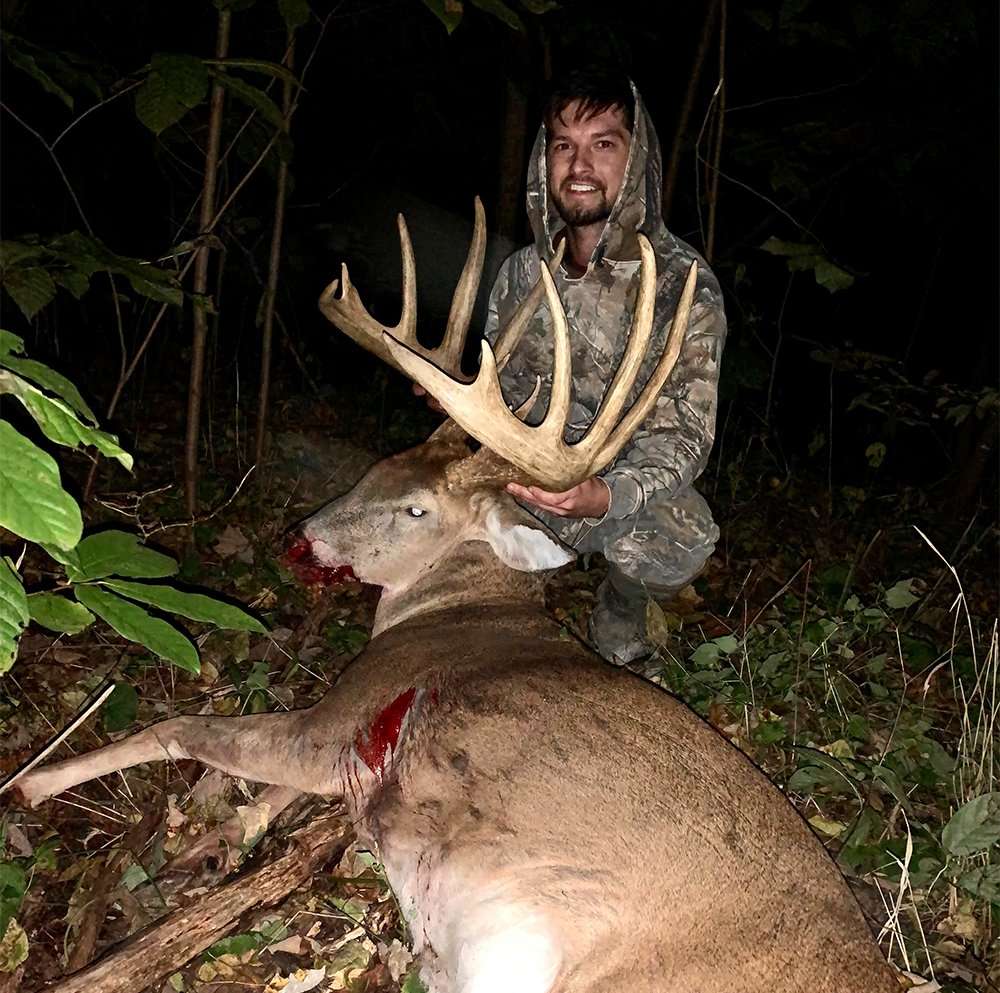 Huff had no idea just how big the buck was. Huff had no idea just how big the buck was.