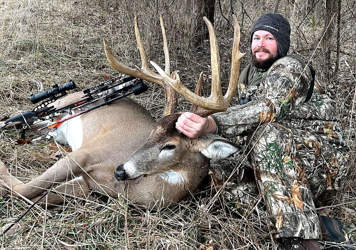 After a clean miss just two days prior, Yazell was worried that the big buck wouldn't show again before the end of season.