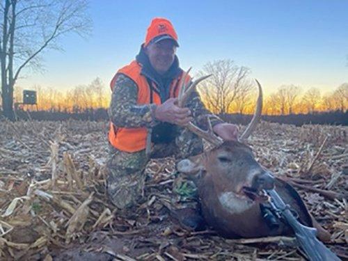 Mike Hanback poses with a nice Indiana buck. Image courtesy of Mike Hanback