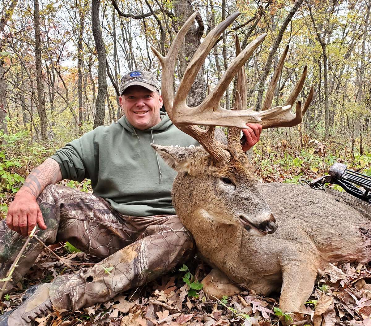 No matter the angle you view this deer from, it's truly captivating. (Mark Luster photo)