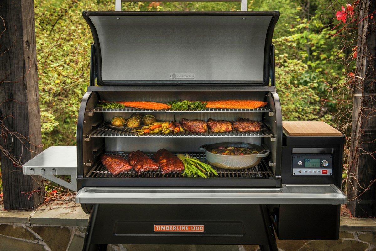 With three cooking levels, the Timberline series will feed a crowd.