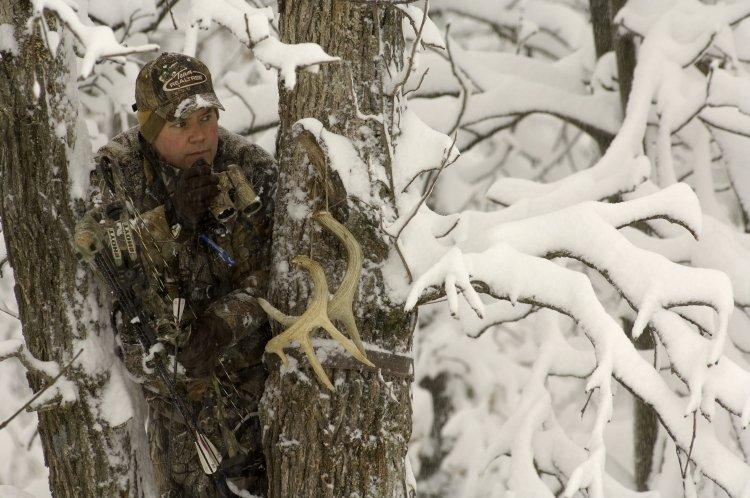 Dealing with cold is a big part of bowhunting in late season. Dressing right allows you to stay in the game and perform at your best. (Patrick Meitin photo)