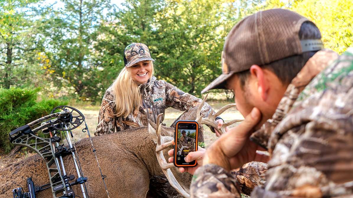 Reflecting on a great hunt with great people is part of the fun. Image courtesy of Rachelle Hedrick
