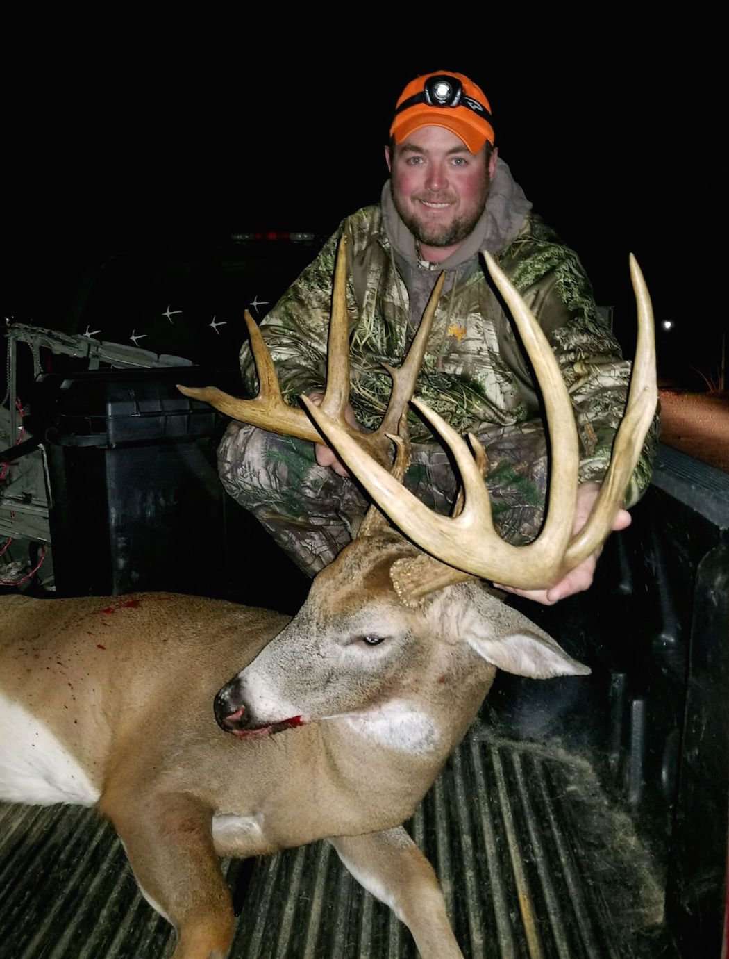 A look at the huge Haynie buck. (Russell Haynie photo)