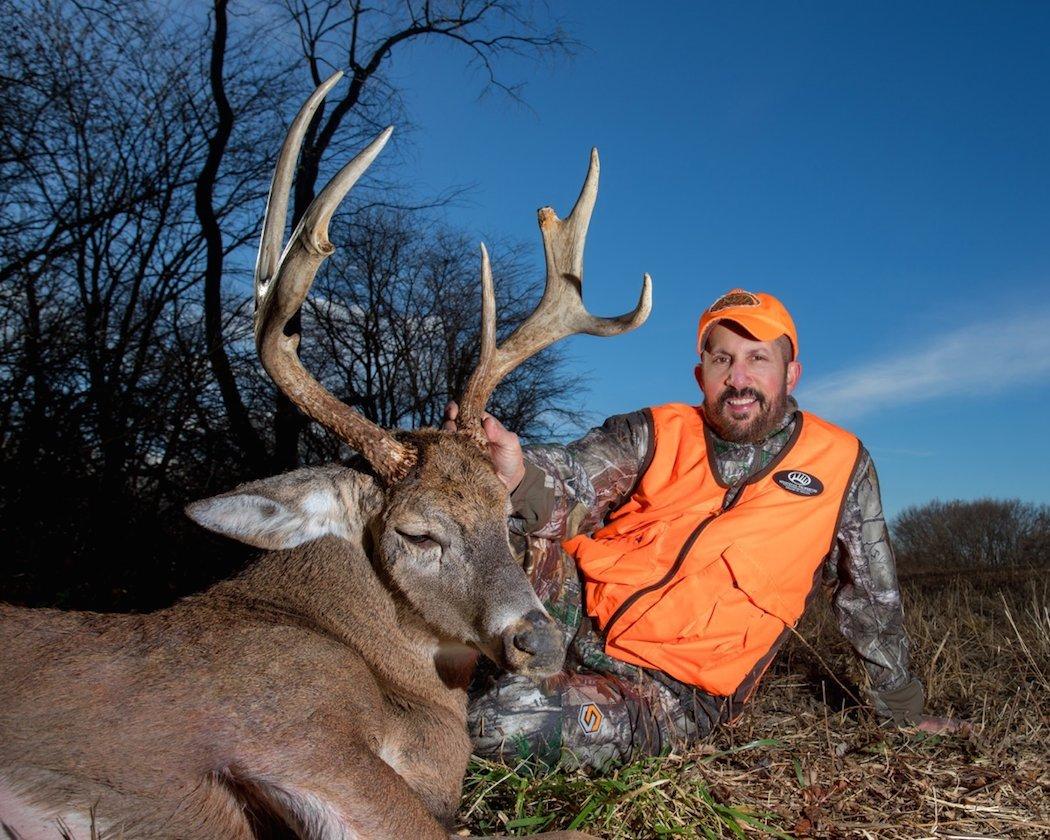 Dan Perez' Big-Bodied Buck