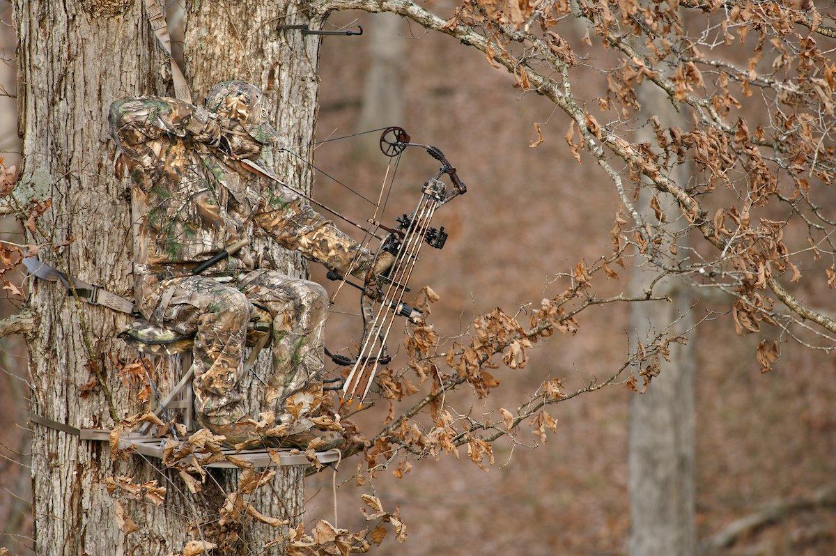 The Body of a Bowhunter - Realtree Camo