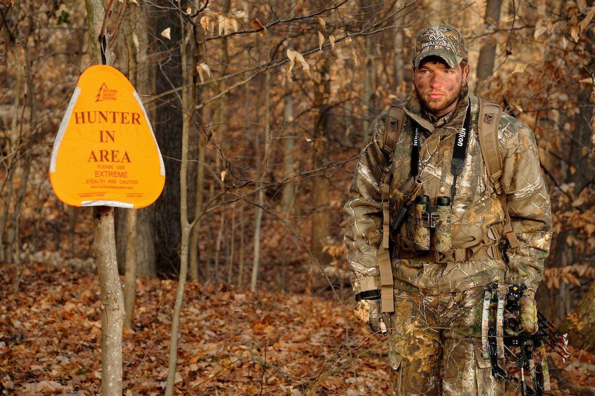 5 Things Your Neighboring Deer Hunters Hate