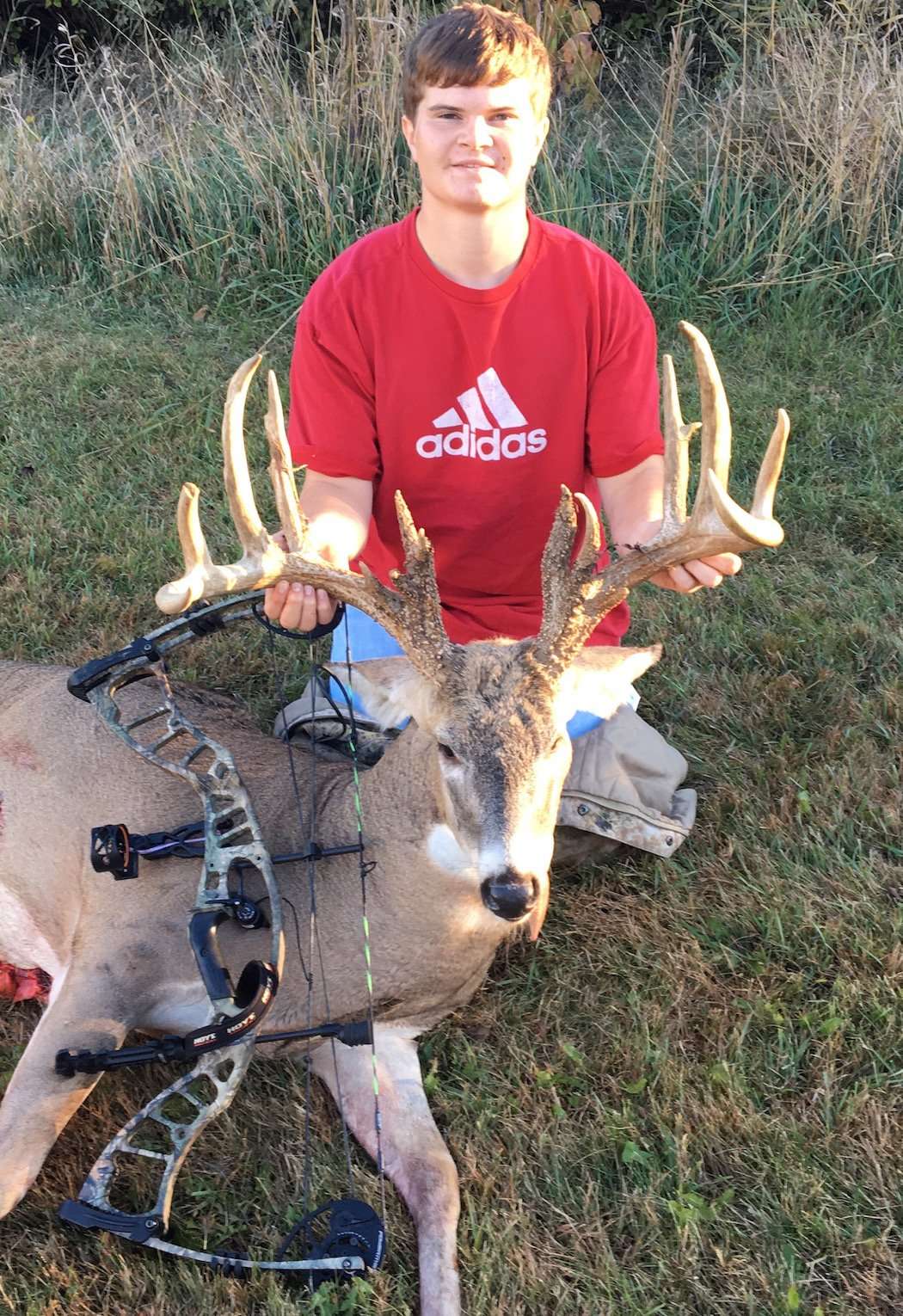South Dakota's Cade Fortuna arrowed this outstanding 197-inch buck on Oct. 8, 2016.  (Cade Fortuna photo)