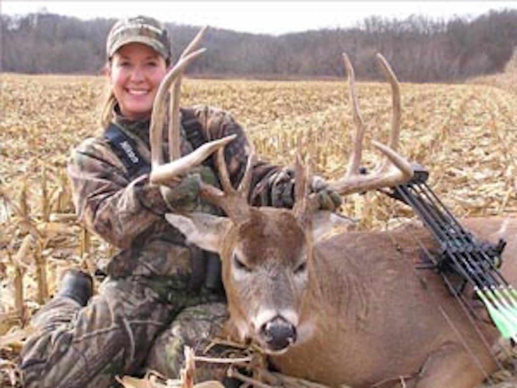 Kandi Corn! Mrs. Kisky is no stranger to taking tremendous midwestern whitetails. (Kandi Kisky photo)