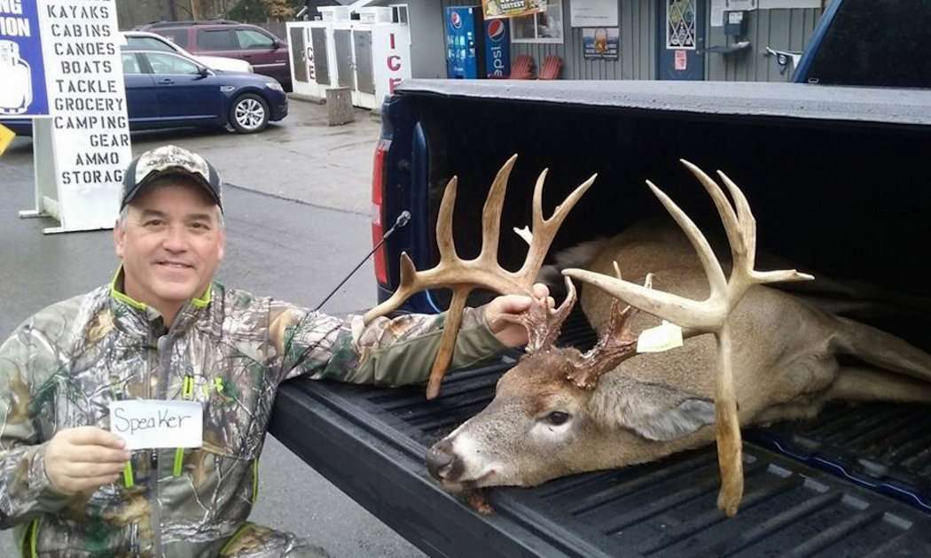 Mike Speaker shot his dream drop tine buck. (Photo courtesy of Paul's Trading Post)