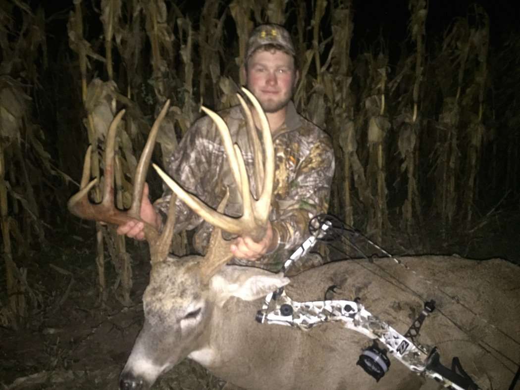 Jaden Bartling's giant South Dakota whitetail