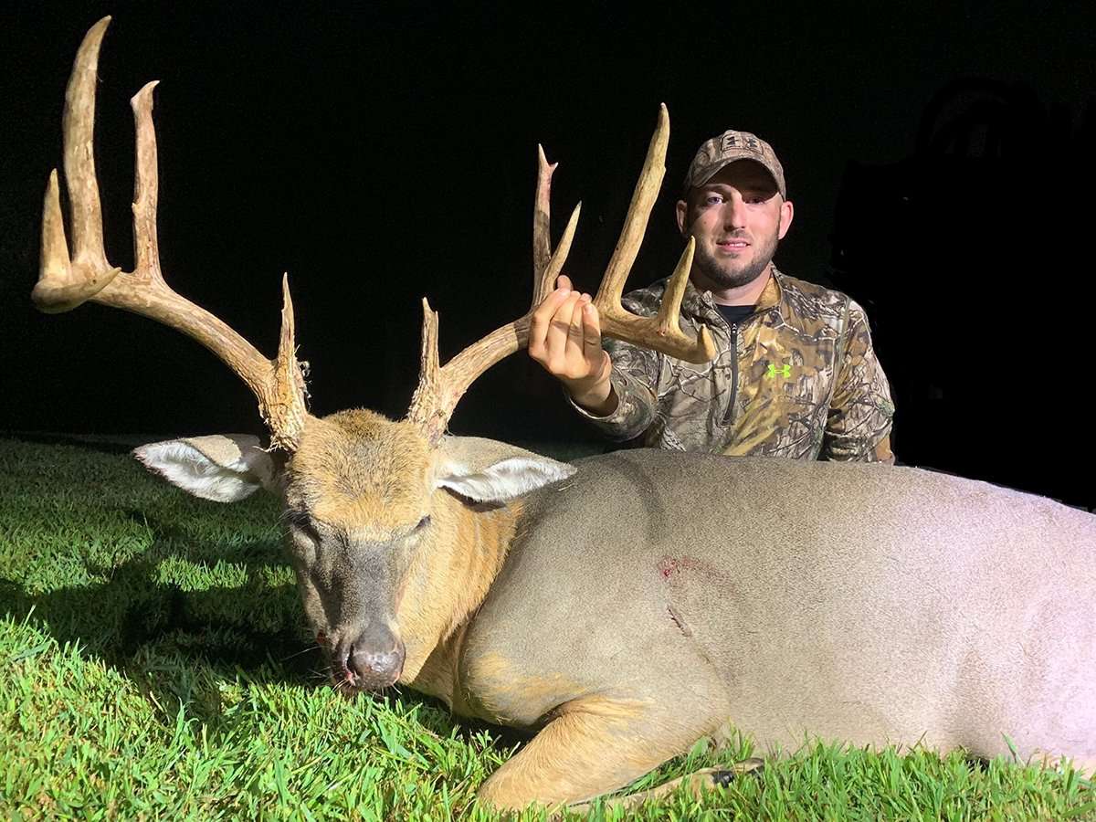Kyle Culbreth poses with his Edmonson County, Kentucky buck, taken on September 7, 2019. (Kyle Culbreth photo)