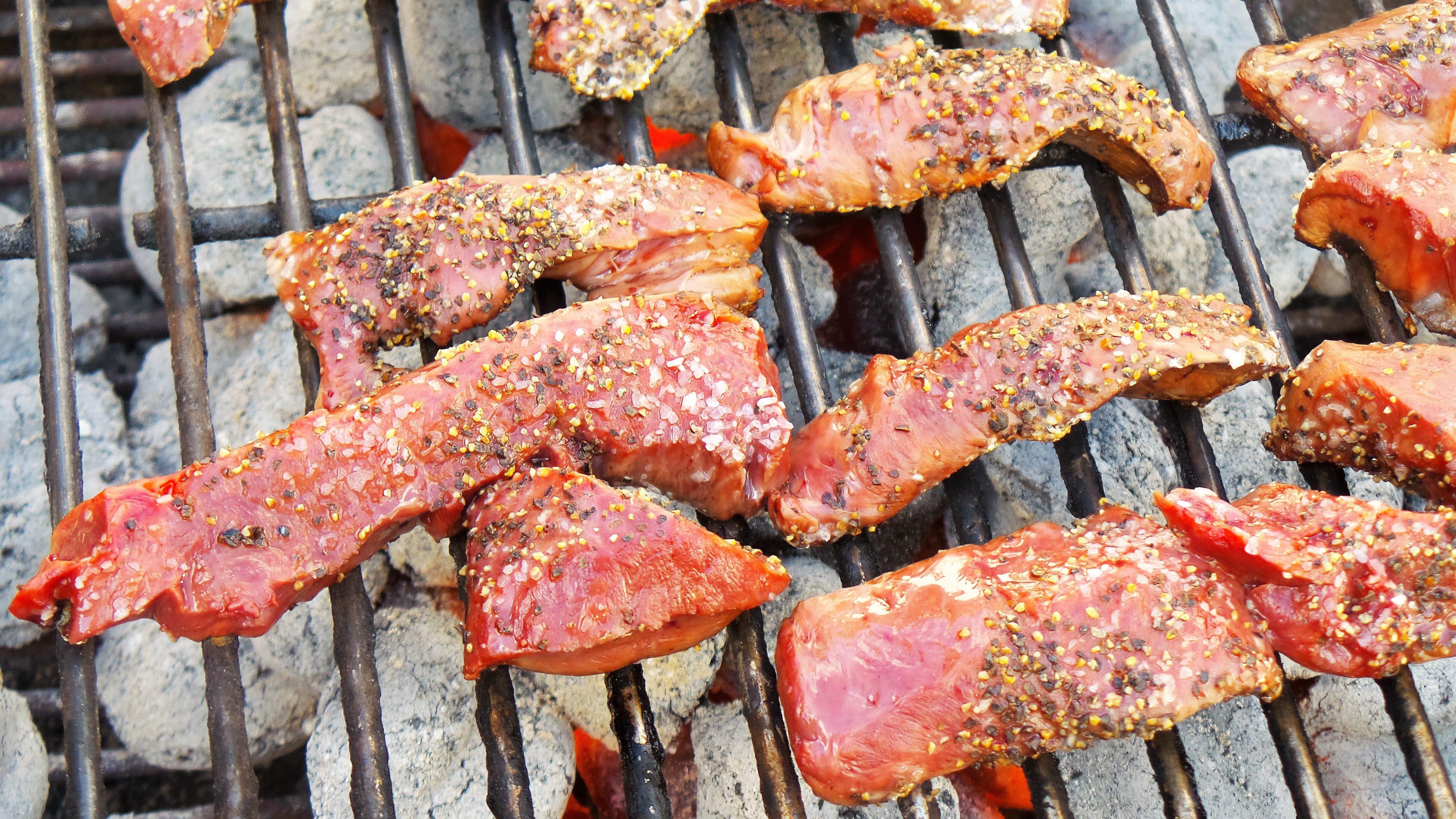 Sear the heart quickly over a hot grill.