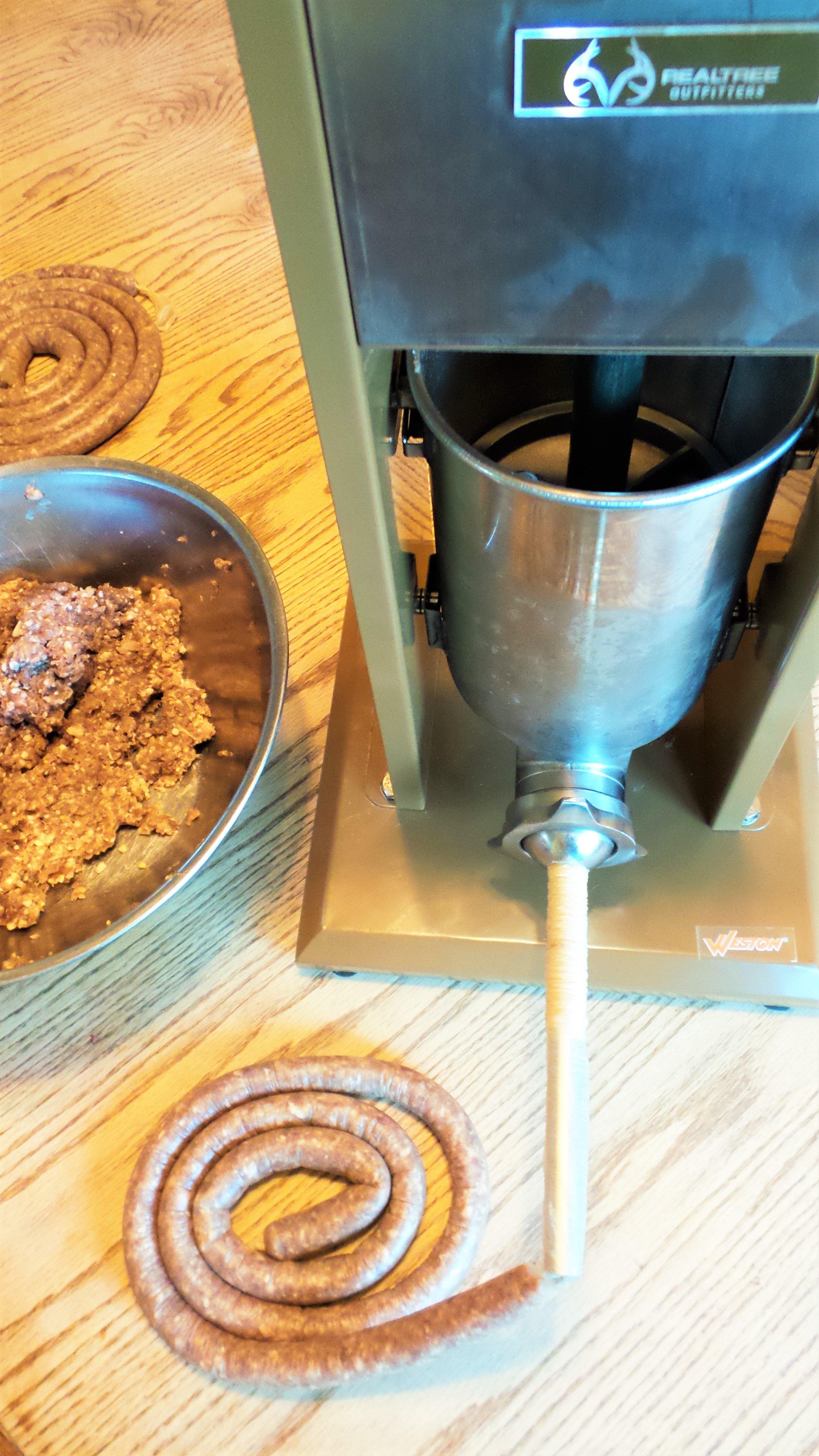 Use a sausage stuffer to stuff the meat mixture into 21mm casings.