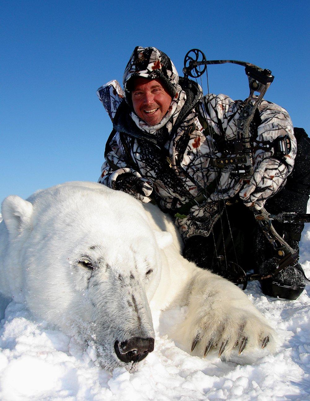 Tom Miranda and his massive polar bear. Image courtesy of Tom Miranda