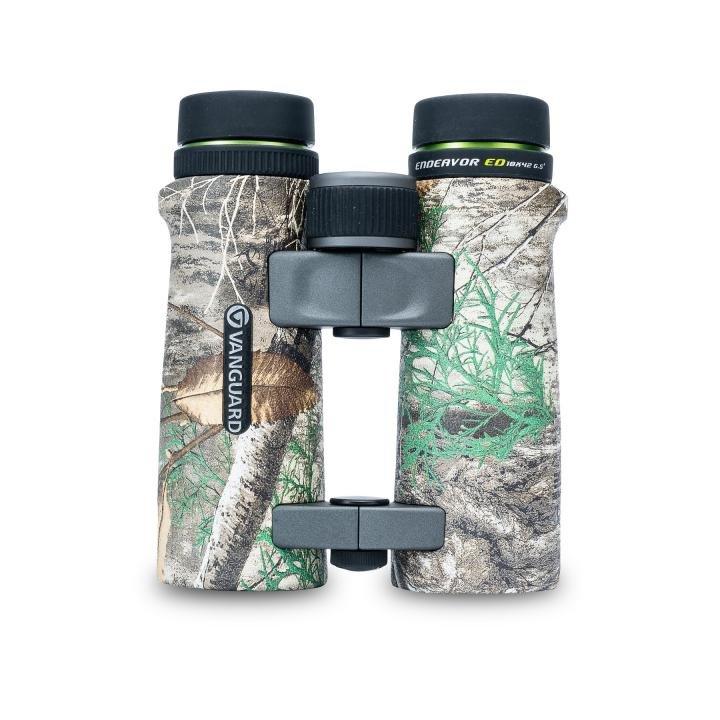 Vanguard Endeavor ED 10x42RT Binoculars in Realtree EDGE