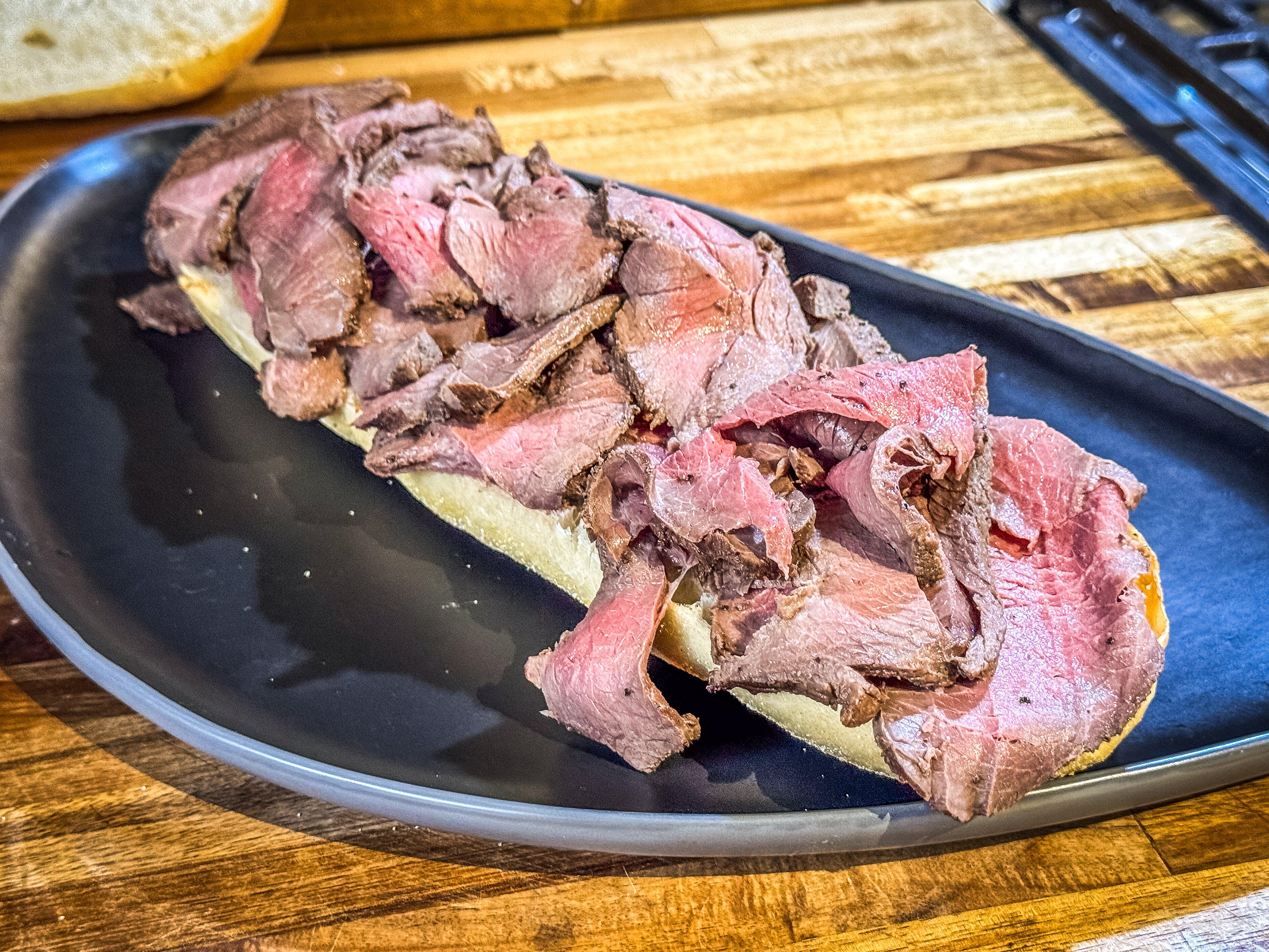 Image: venison_po_boy_4