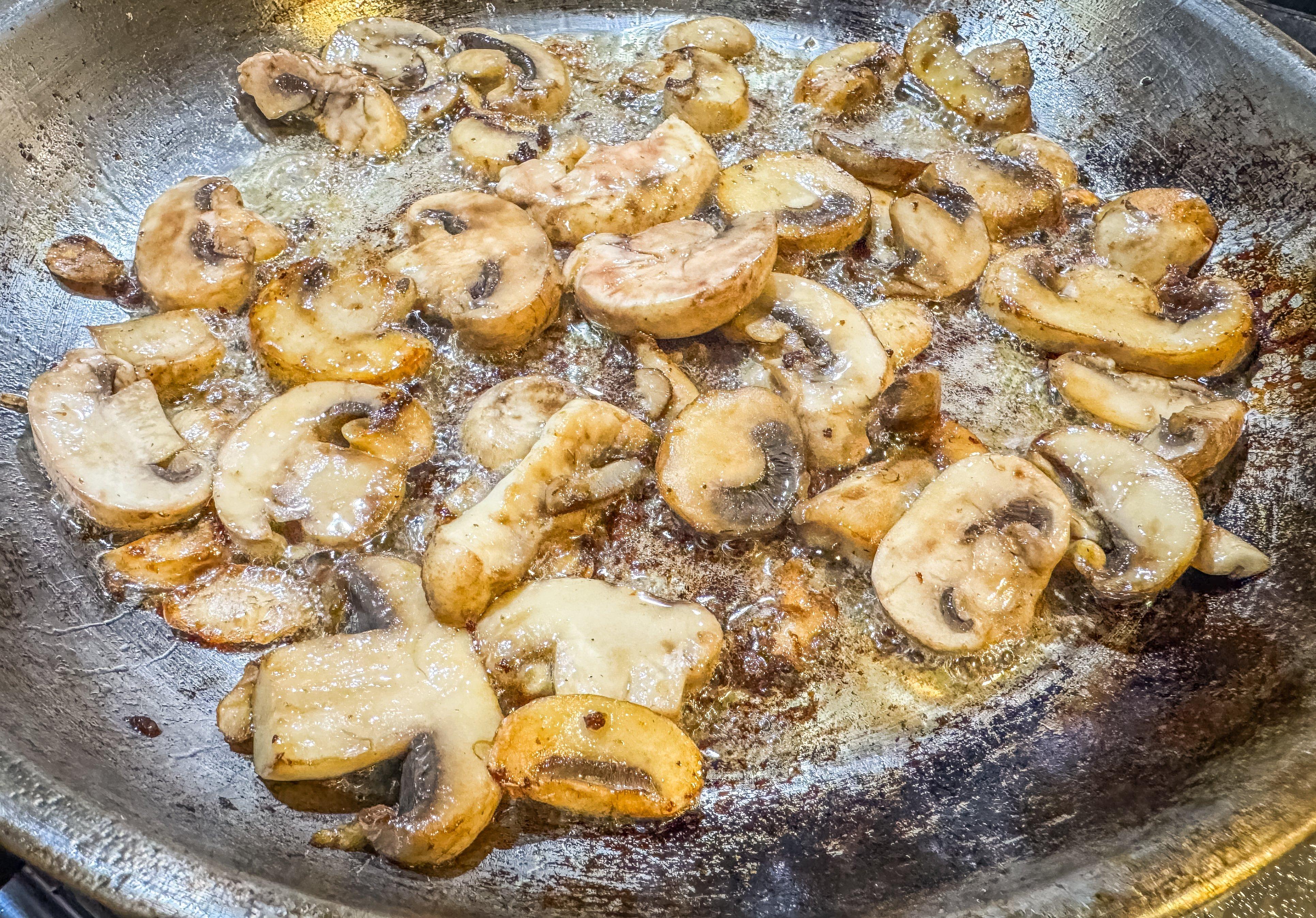 Image: venison_steak_tips_4