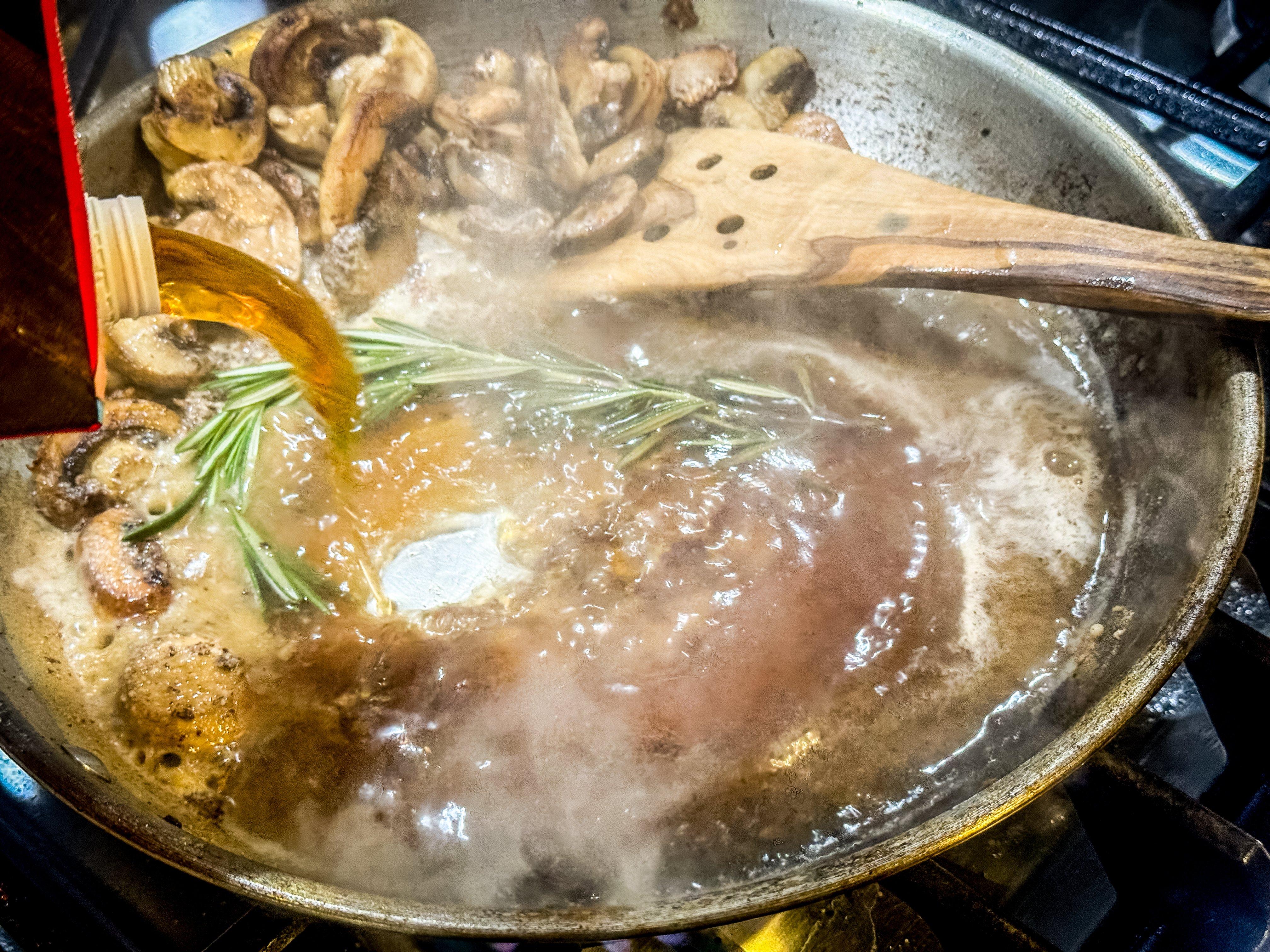 Image: venison_steak_tips_6