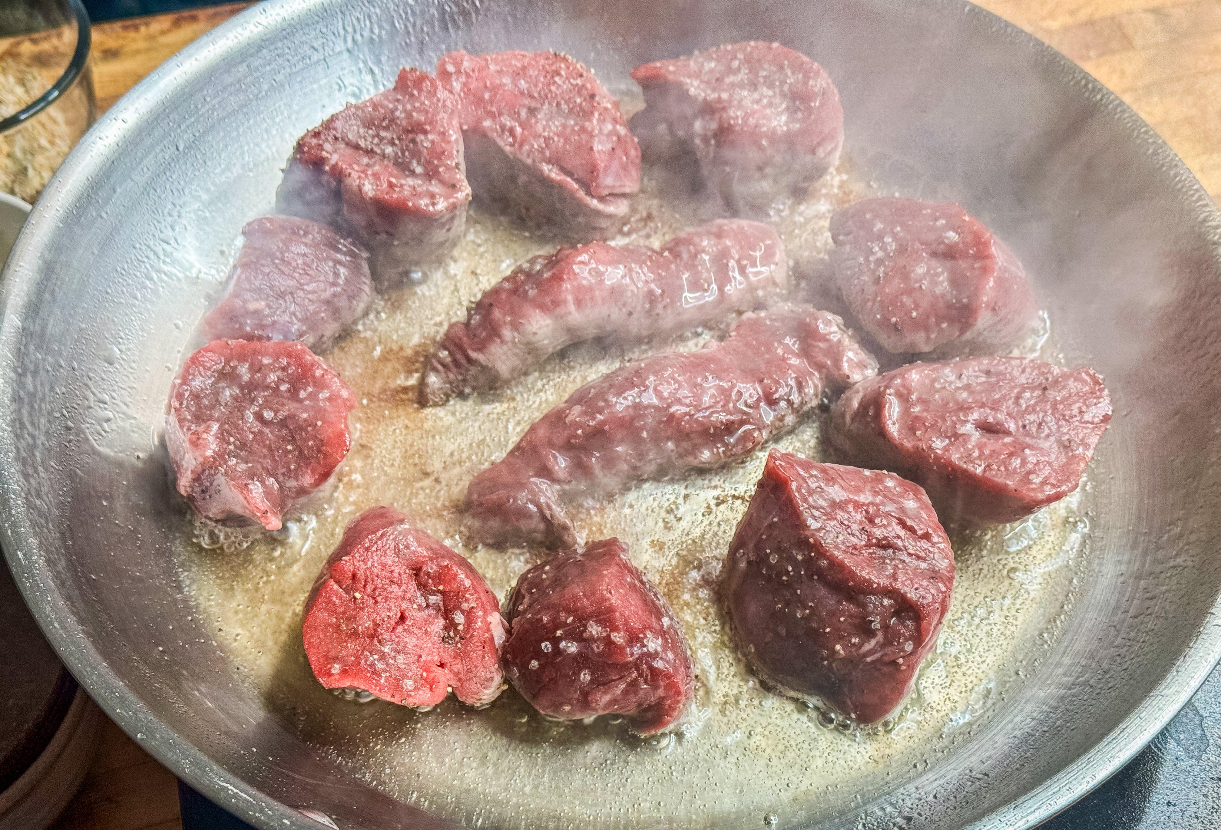 Image: venison_wine_-1