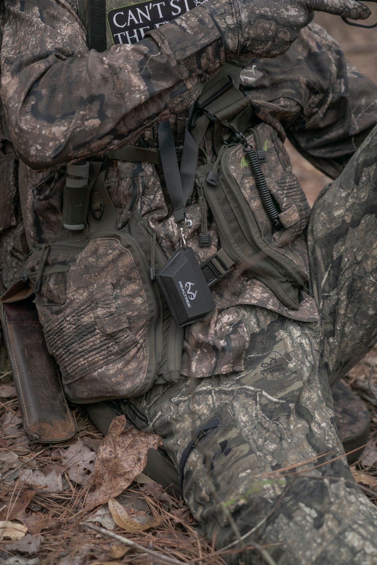 Both guys carry the Colosseum Call Caddy to hold their diaphragm calls. (© Realtree photo)