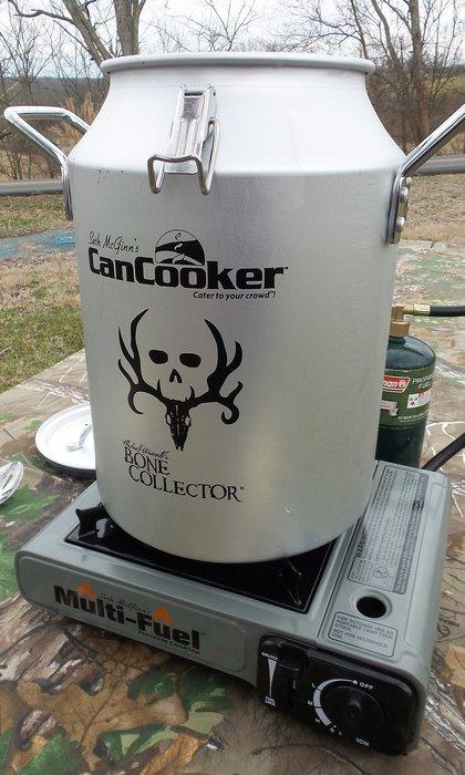 The Can Cooker uses steam and convection to quickly produce slow cooked results.