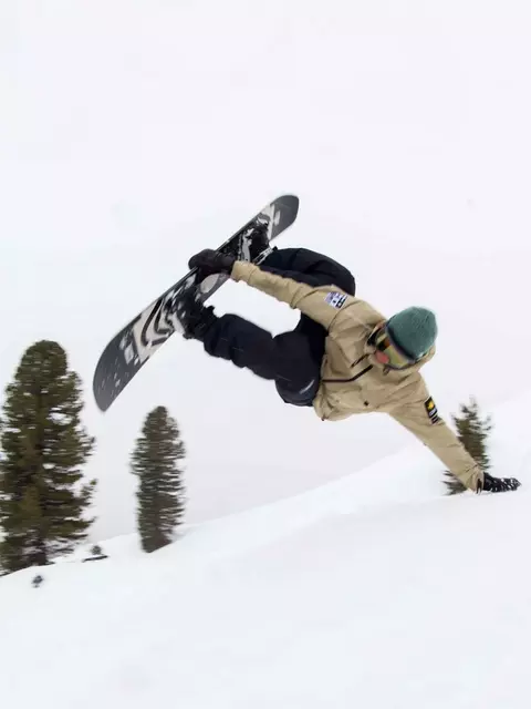 RIDE Berzerker Snowboard 2025 | RIDE Snowboards RIDE Berzerker Snowboard 2025 | RIDE Snowboards