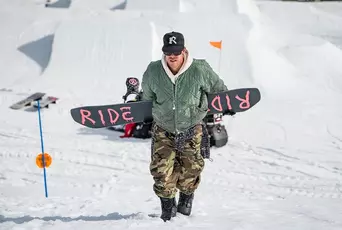 RIDE WARPIG Snowboard 2024 | RIDE Snowboards RIDE WARPIG Snowboard 2024 | RIDE Snowboards