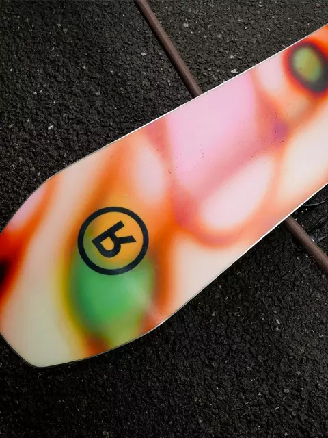 RIDE Moderator Snowboard 2025 | RIDE Snowboards RIDE Moderator Snowboard 2025 | RIDE Snowboards