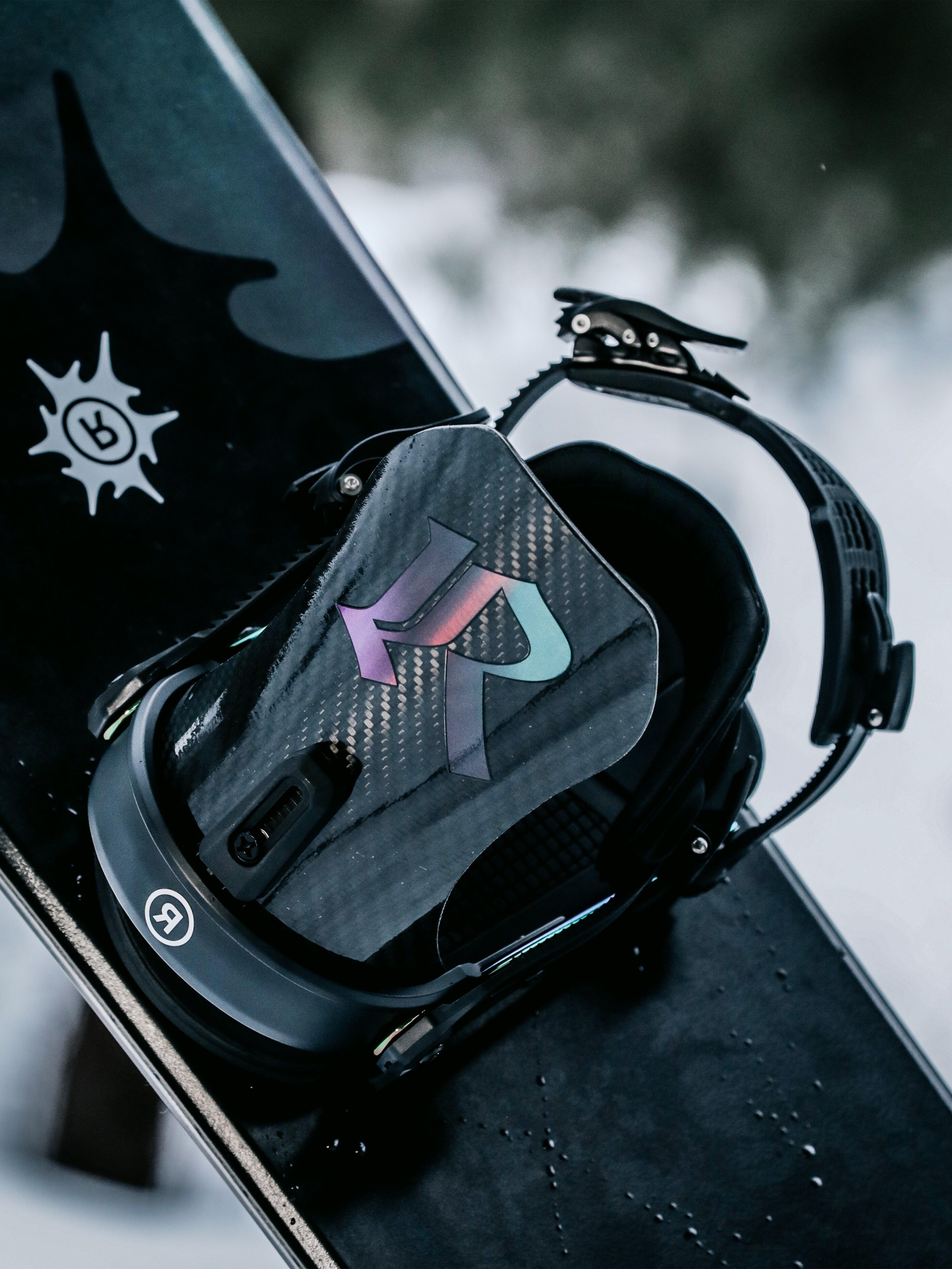 RIDE A-10 Mサイズ Ride A-10 Mens Snowboard Bindings 2022 | Corbetts Ski + Snowboard