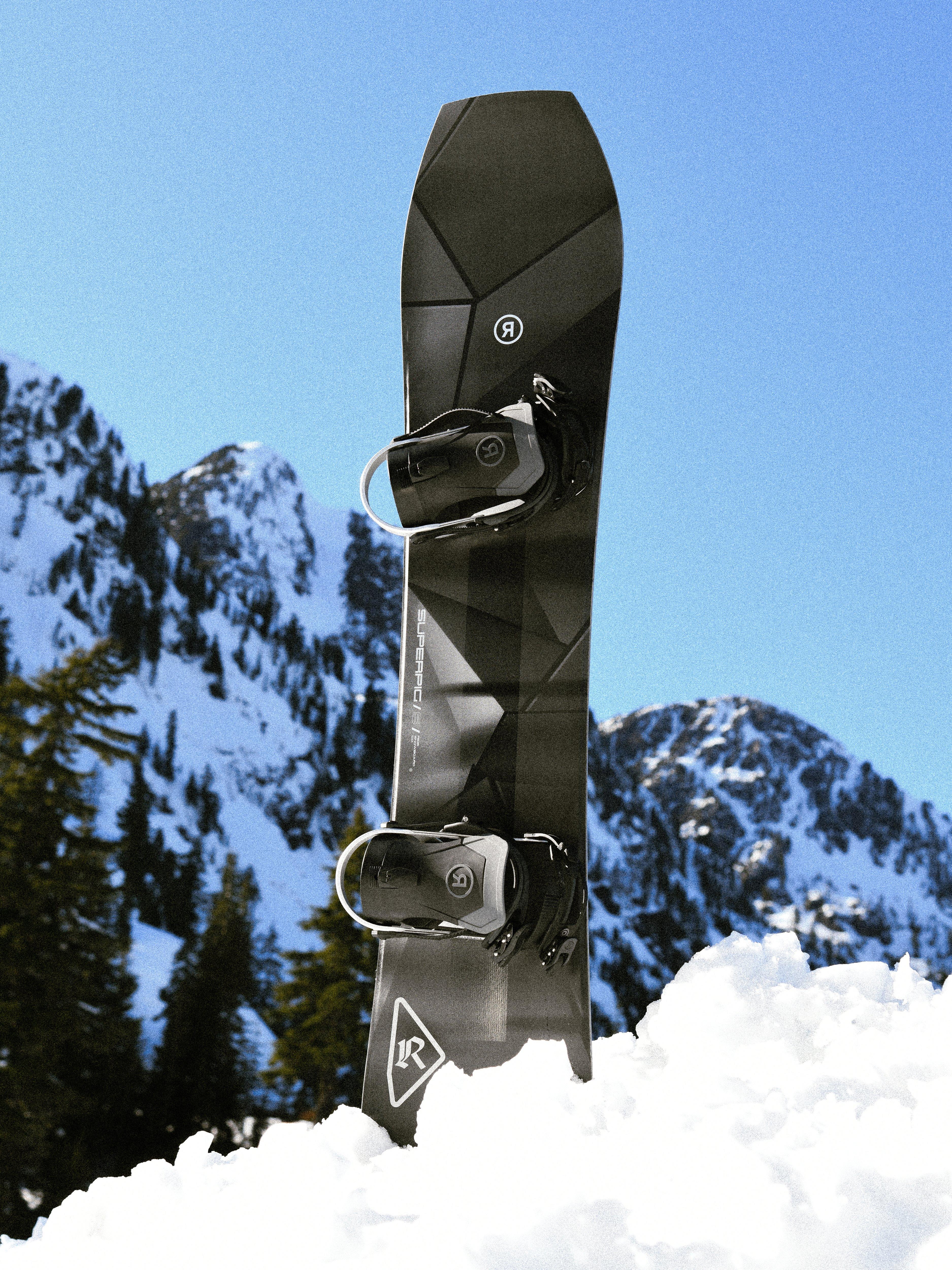 RIDE SUPERPIG Snowboard 2027 | RIDE Snowboards