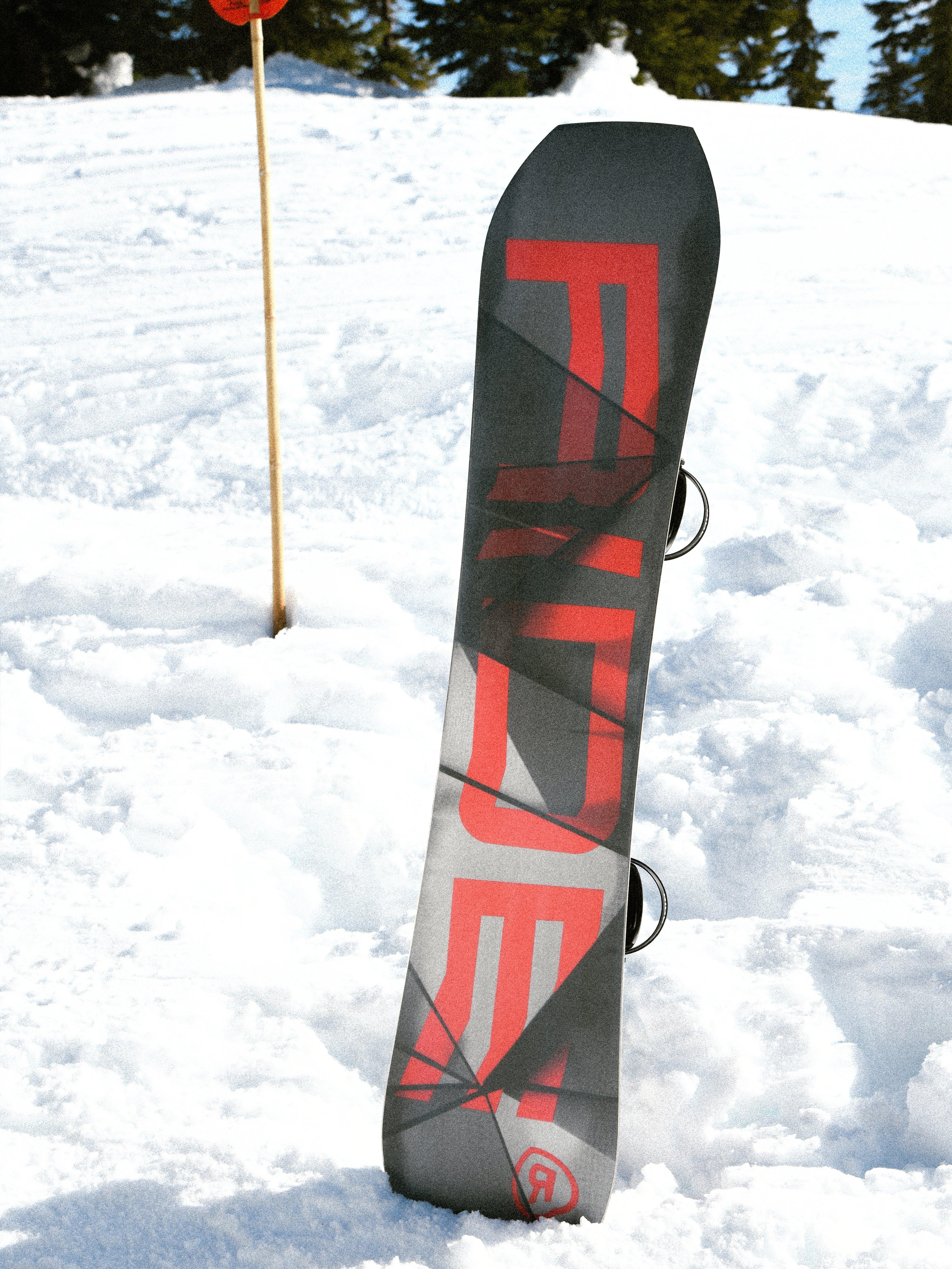 RIDE TWINPIG Snowboard 2027 | RIDE Snowboards