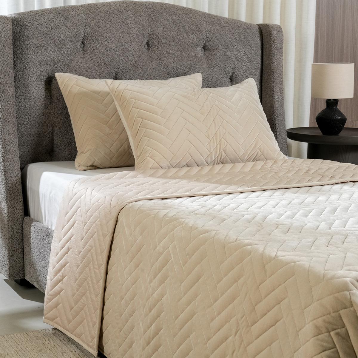 product_images