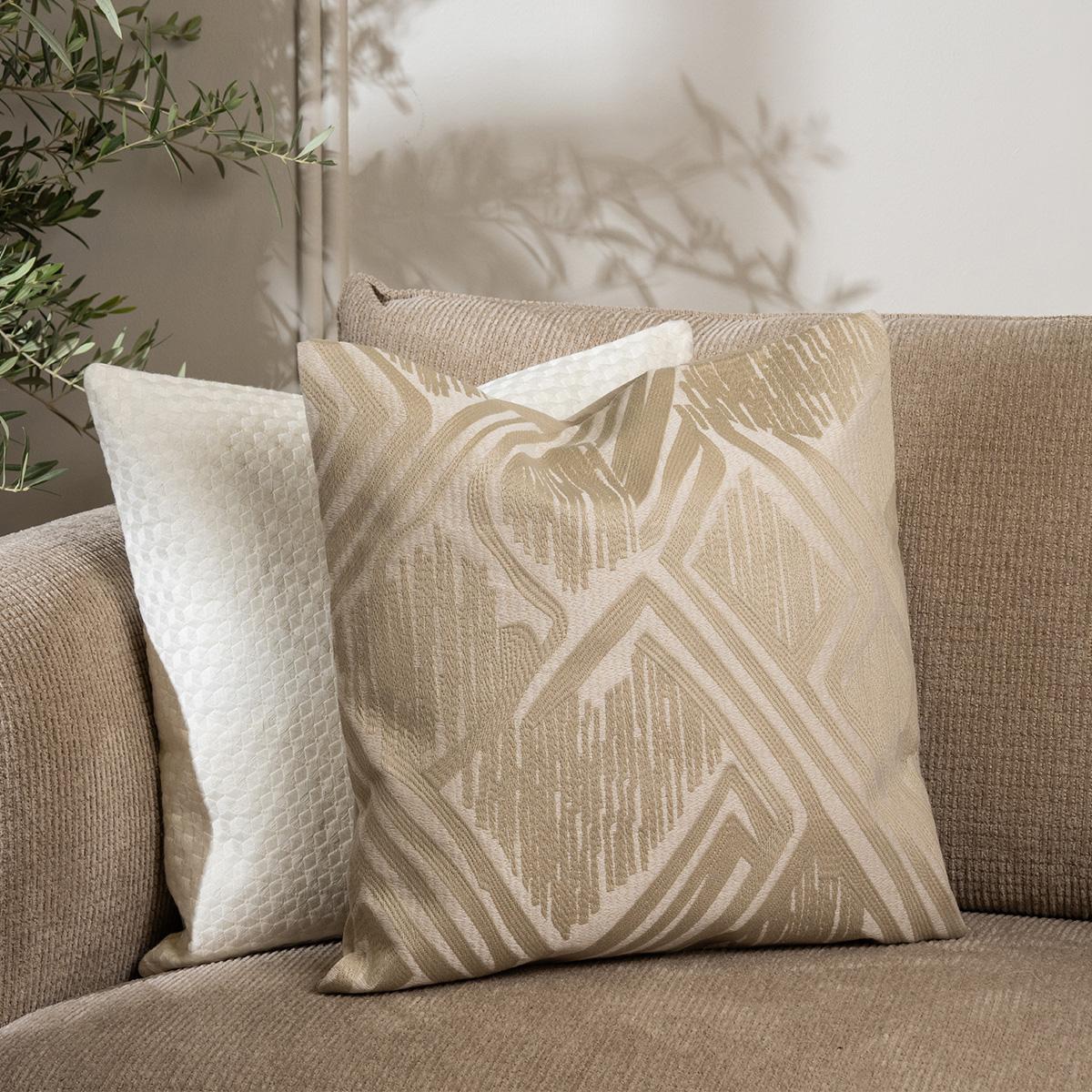 product_images