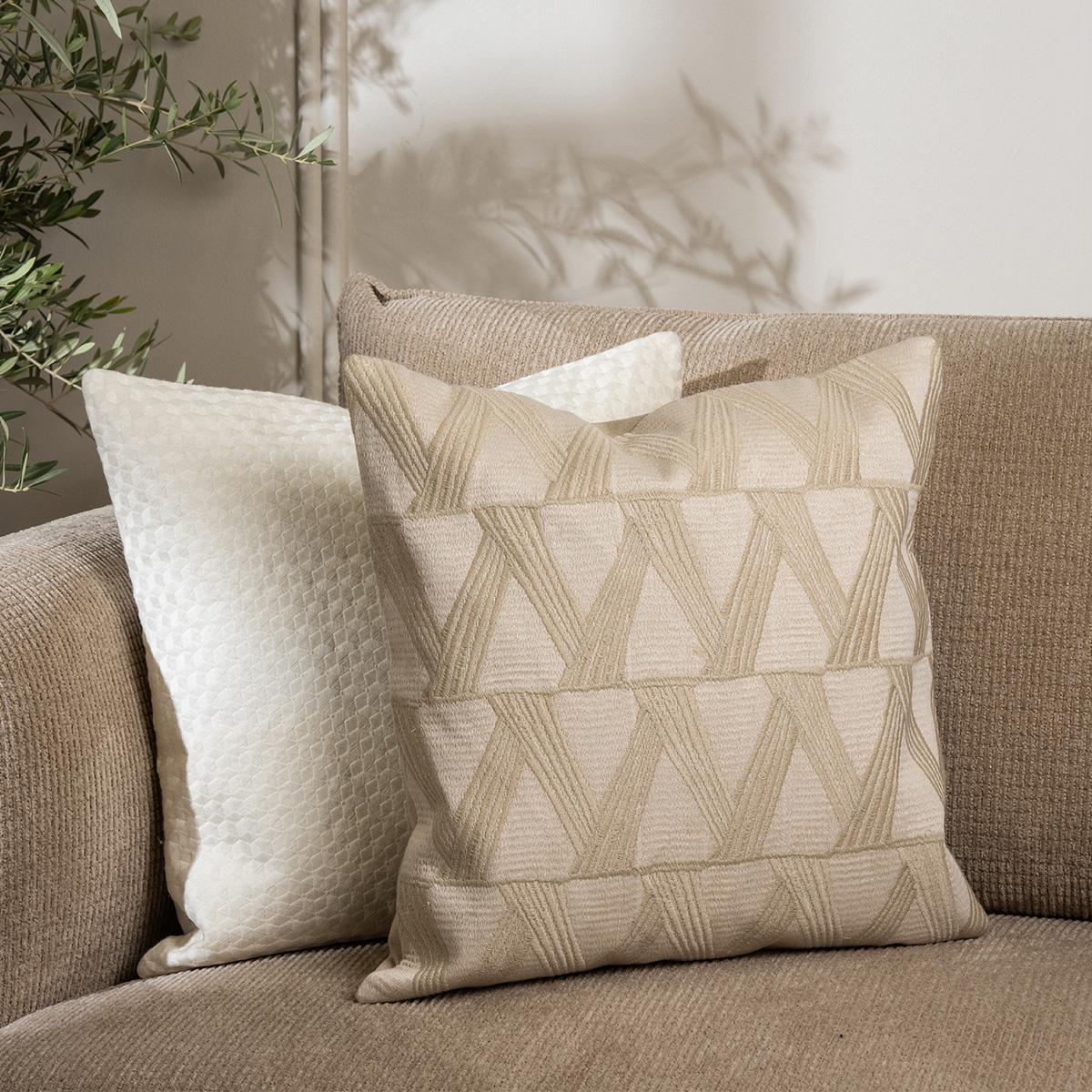 product_images