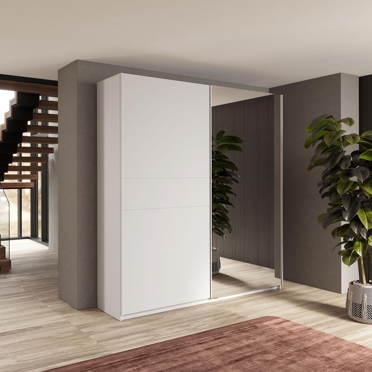 product_images