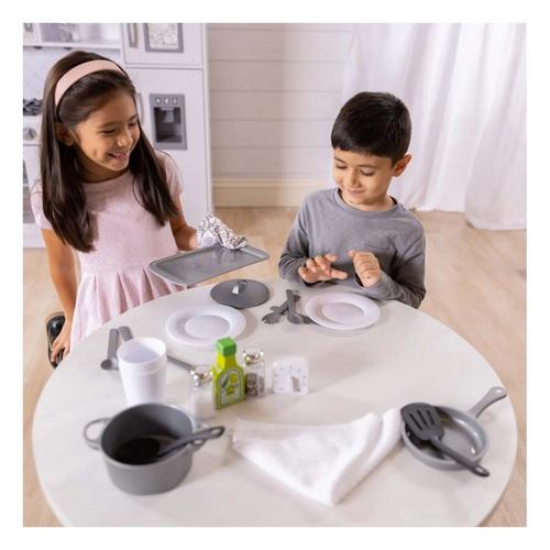 Melissa & Doug Kitchen Accessory Set - Primary Image