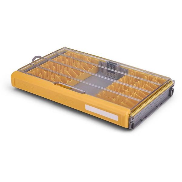 PLANO EDGE 3700 Jerkbait Box