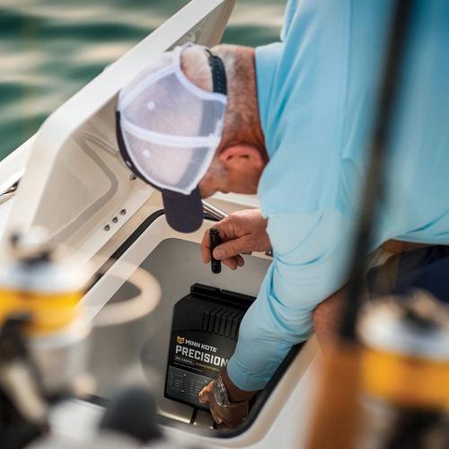 Minn Kota 4 Bank 10Ah On-Board Precision Charger - Primary Image