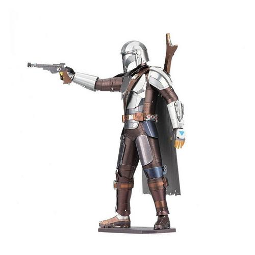 Metal Earth The Mandalorian Model Kit - Primary Image